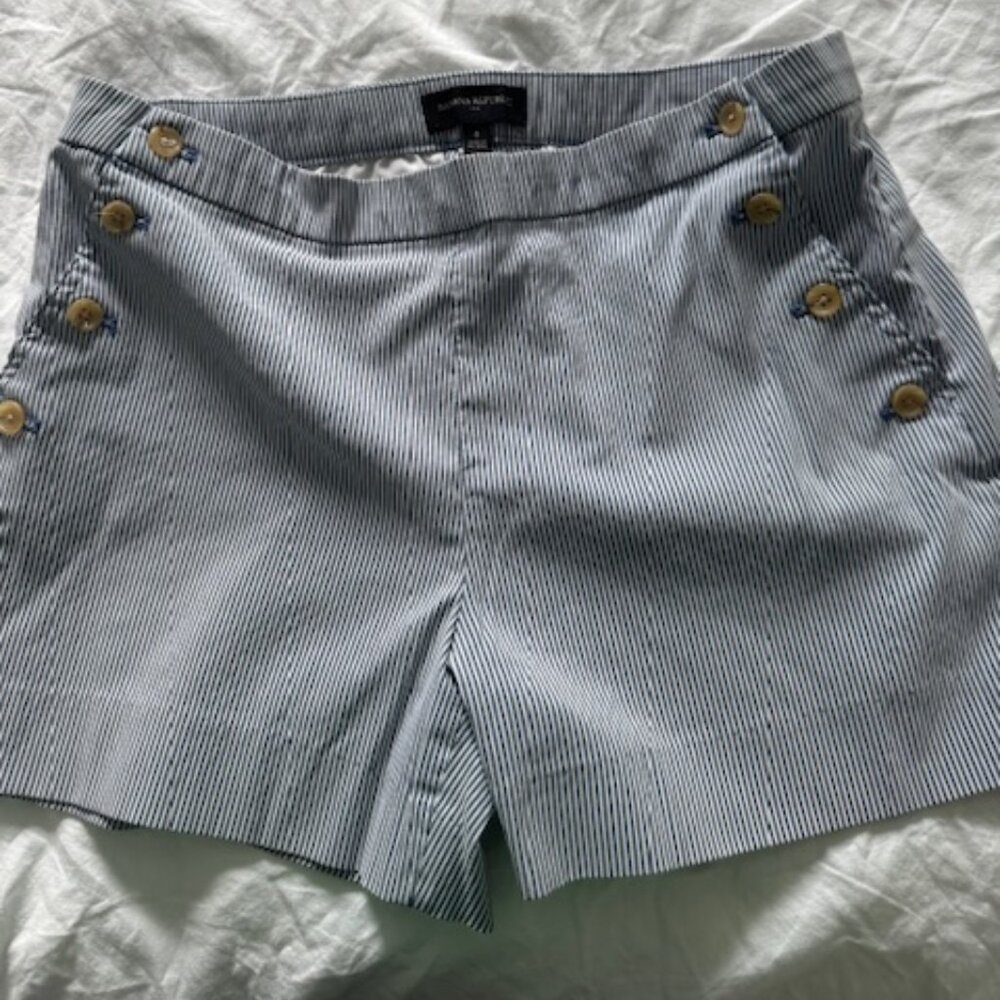 Banana Republic Nautica Striped Button Pocket shorts size 8